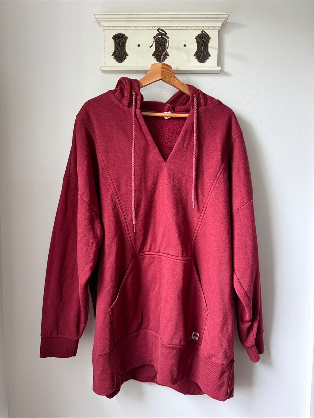 Women's V-Neck Hoodie Sweatshirt in Burgundy